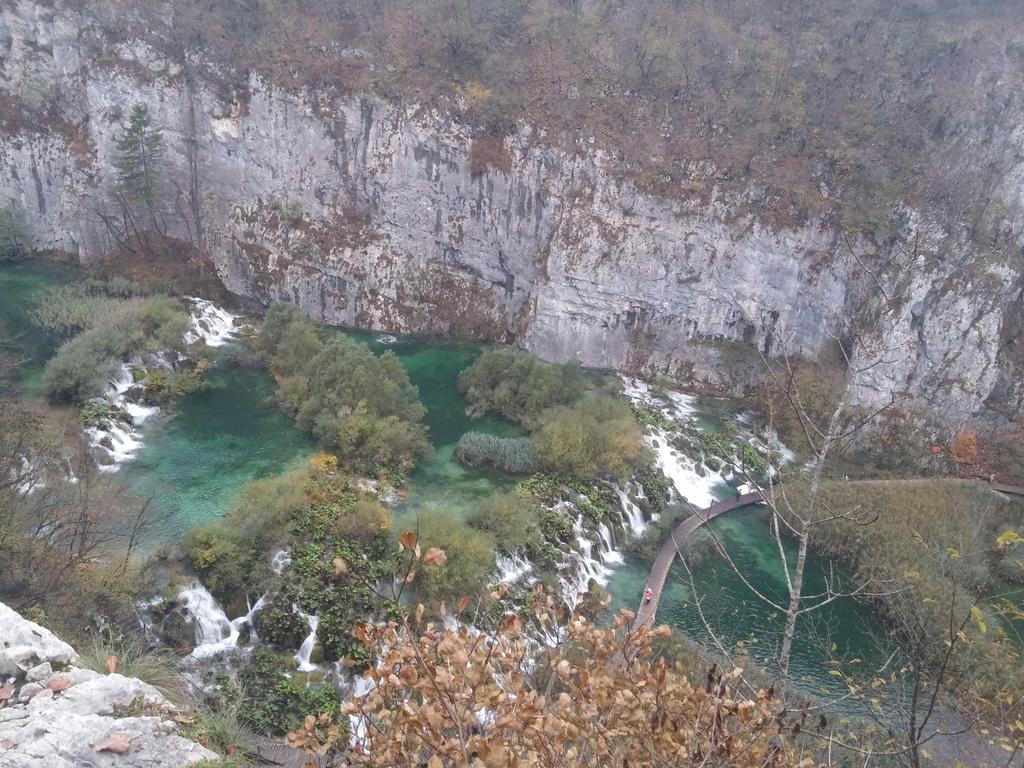 Guest House Domig Licko Lesce Buitenkant foto